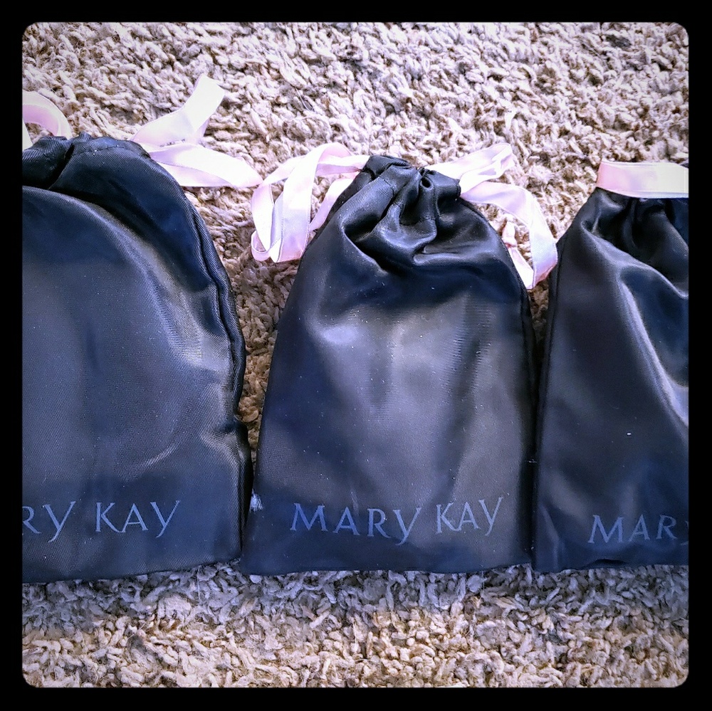 Satin with pink   Ribbon sample packs of Mary Kay